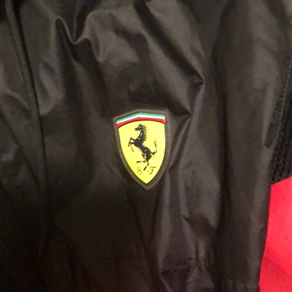 Ferrari Jacket - Picture 4 of 5